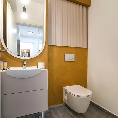 Forest View Hideaway *