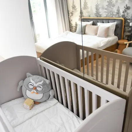 아파트 Forest View Hideaway