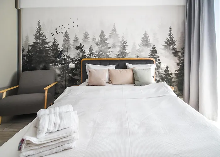 Forest View Hideaway *